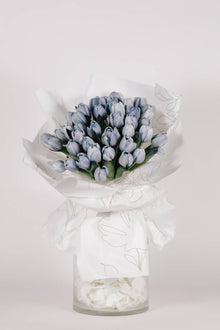  Bouquet de Tulips (Blue)